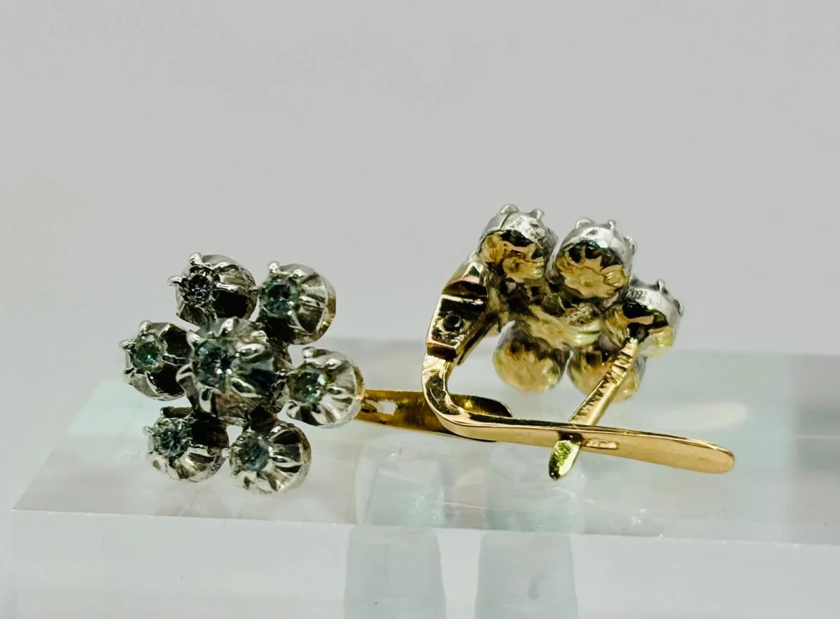 PENDIENTES VINTAGE EN ORO Y DIAMANTES - DISEÑO FLORAL - Image 2