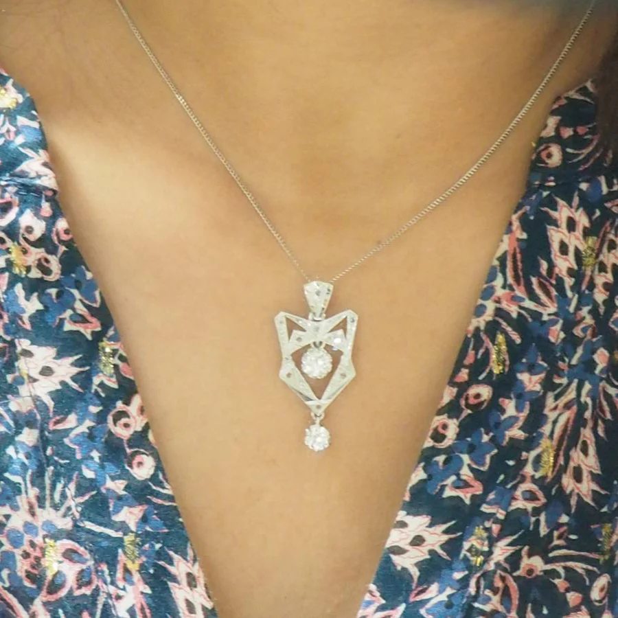 Collier Art déco en or platine et diamants - Image 2