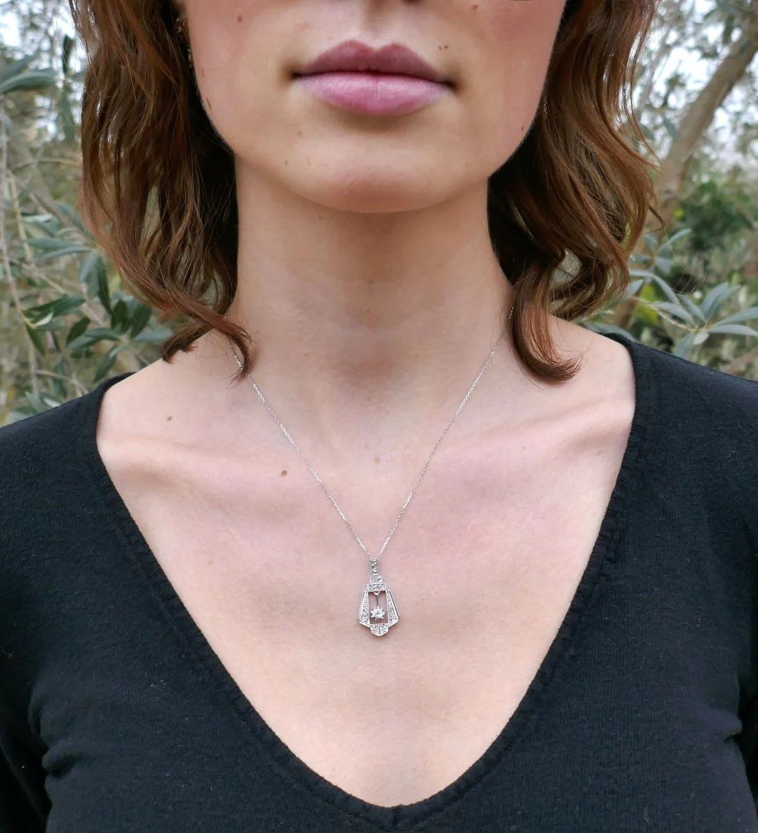 Collier Pendentif en platine et diamants - Image 2
