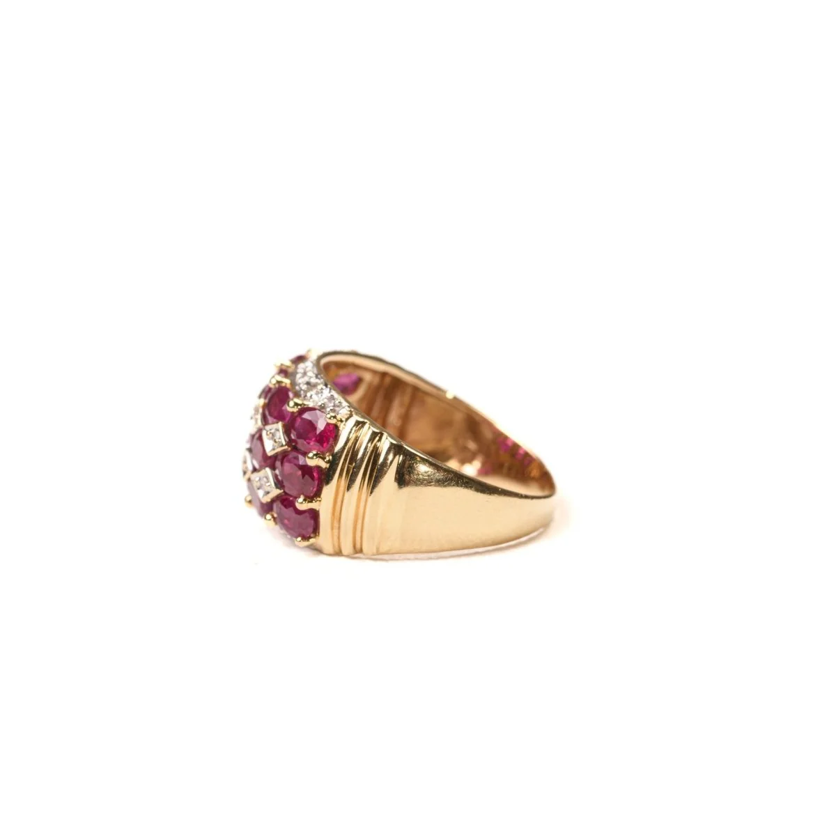 Bague Bandeau en or jaune rubis et diamants - Image 3