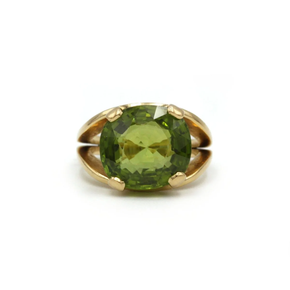 Bague Cocktail en or jaune et péridot