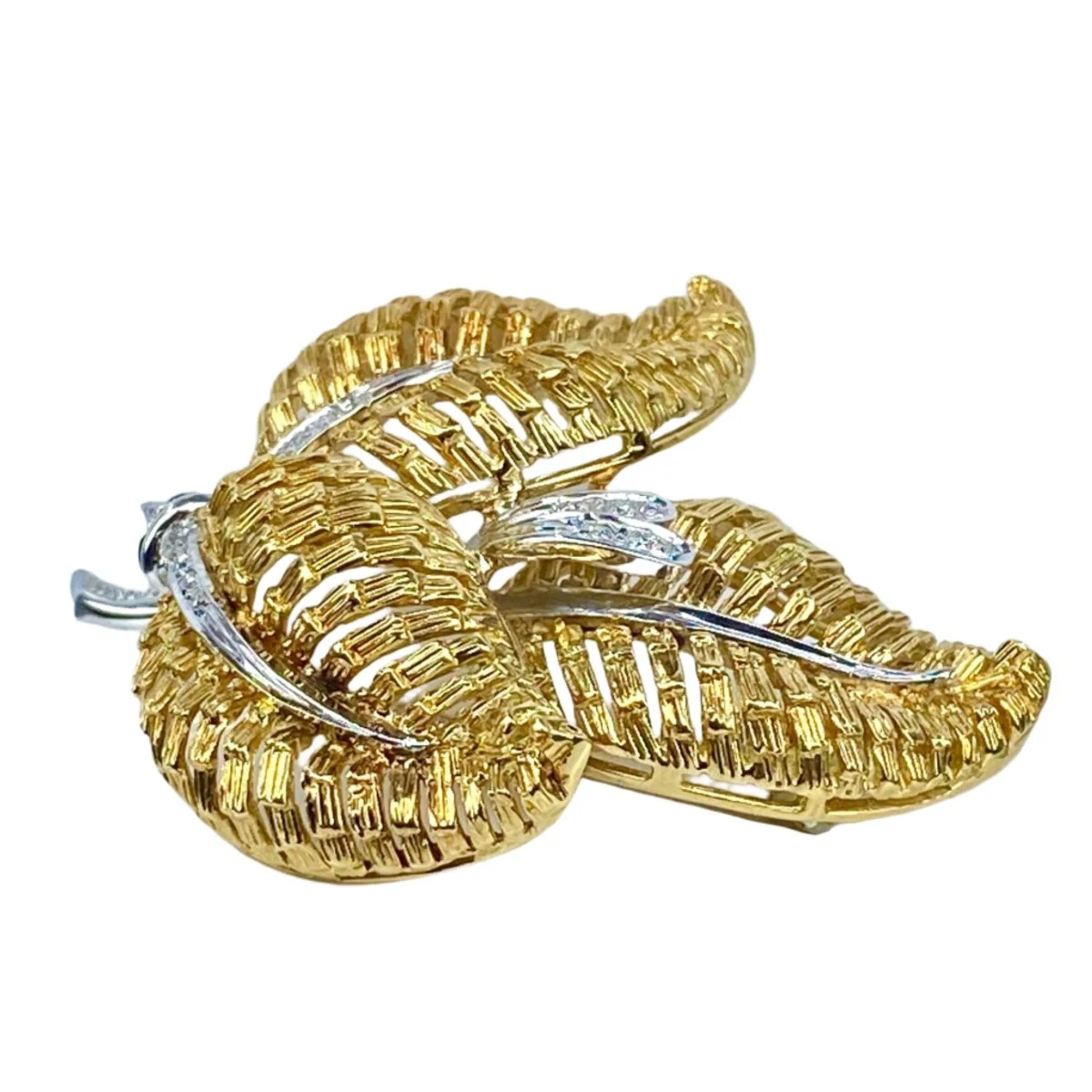 Broche Feuille en or jaune et diamants - Image 3