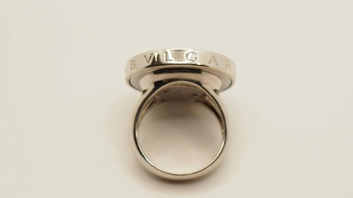 Bague en or blanc et onyx Yin Yang Bulgari - Image 5