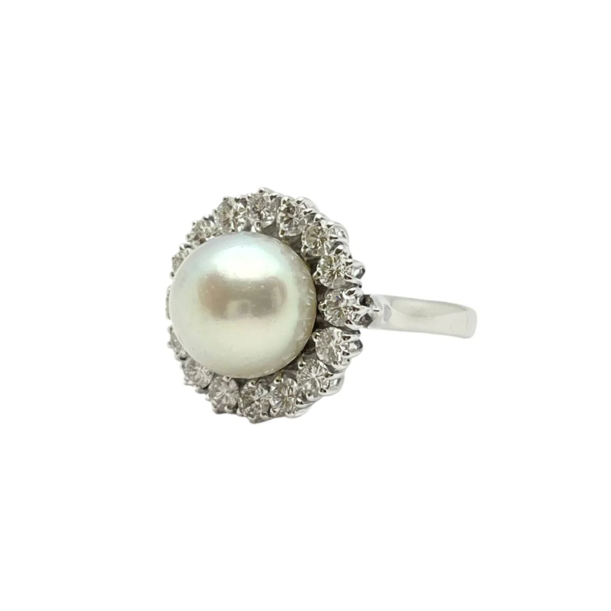 Bague en or blanc, perle de culture et diamants - Image 2