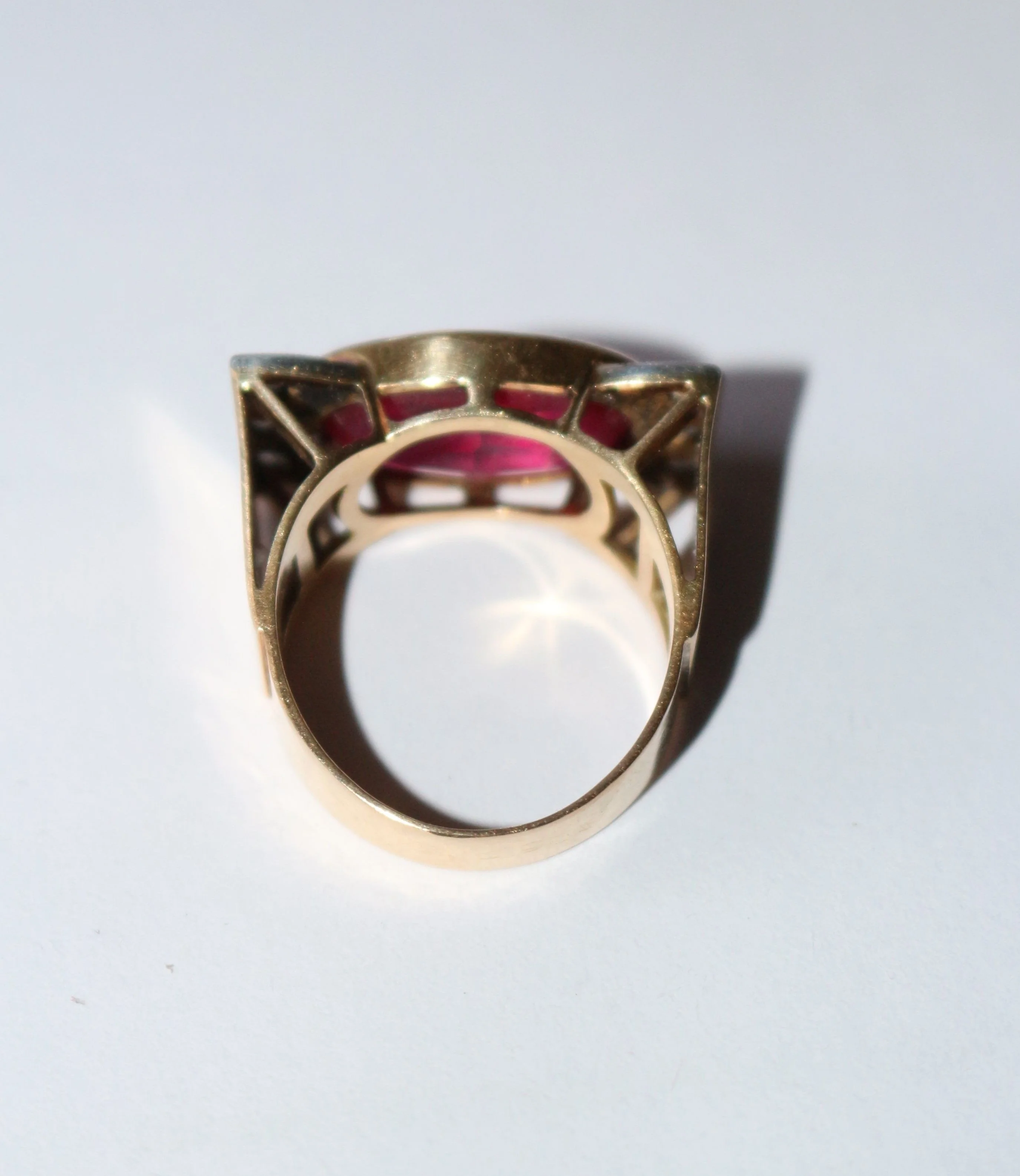 Bague Tank Or Jaune Et Platine, Saphir rose Verneuil Et Diamants - Image 3