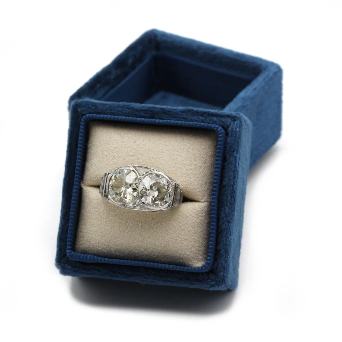 Bague Art-Déco en platine et diamants - Image 6