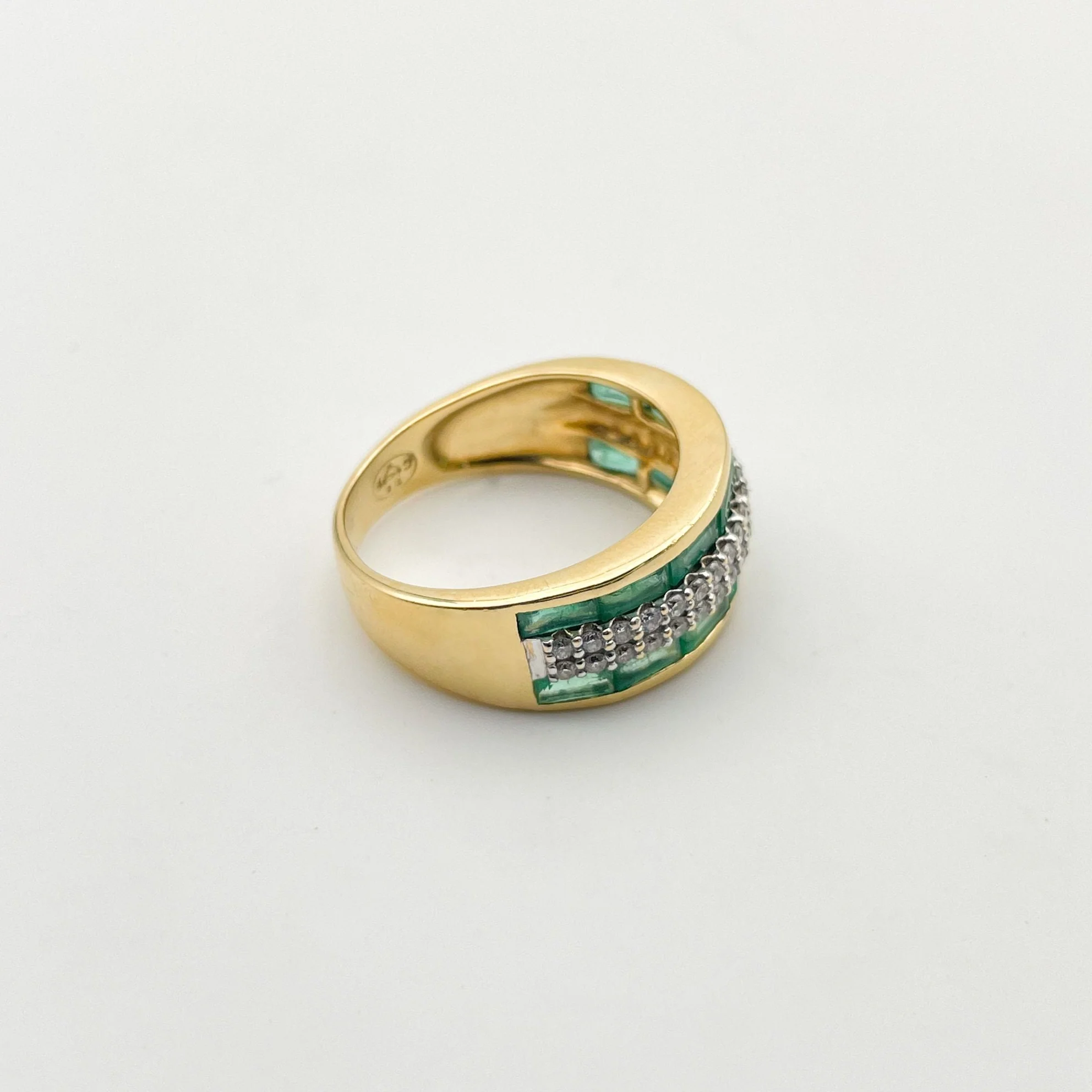 Bague Bandeau Emeraudes et Diamants Vintage - Image 3