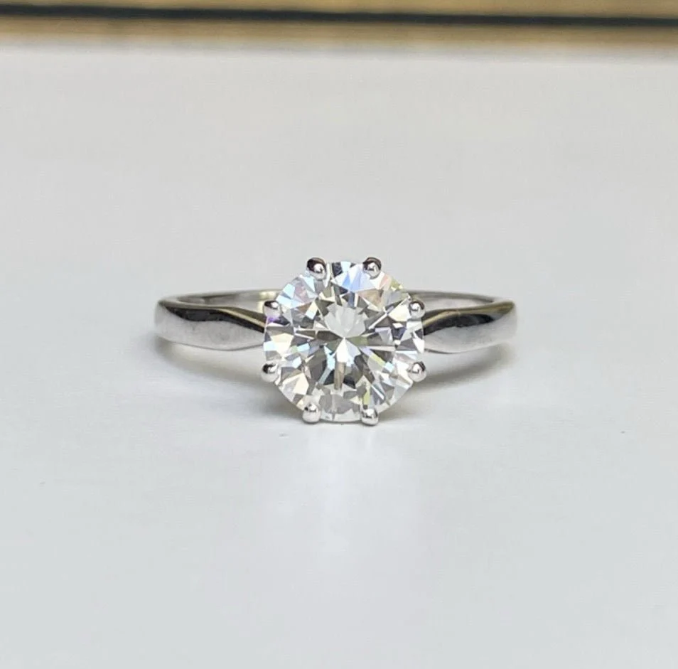 Bague solitaire en or blanc 18k et diamant - Image 2
