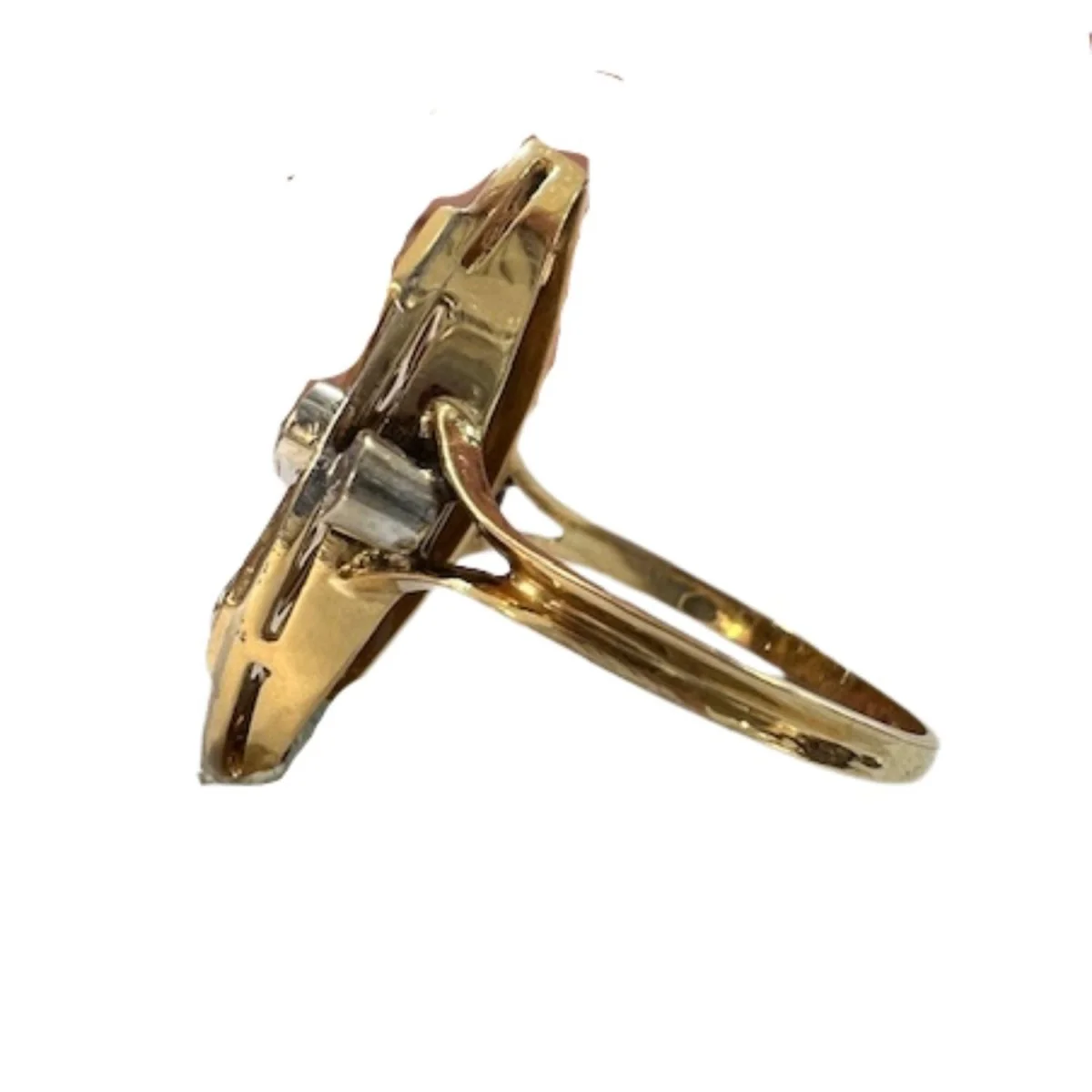 Bague Marquise en or jaune, rubis et diamants - Image 3