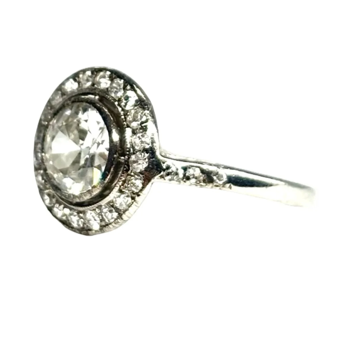 Bague Entourage en platine et diamants - Image 3
