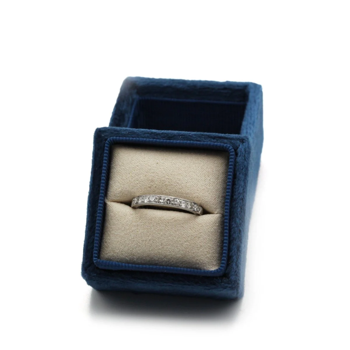 Bague Alliance en platine et diamants - Image 3