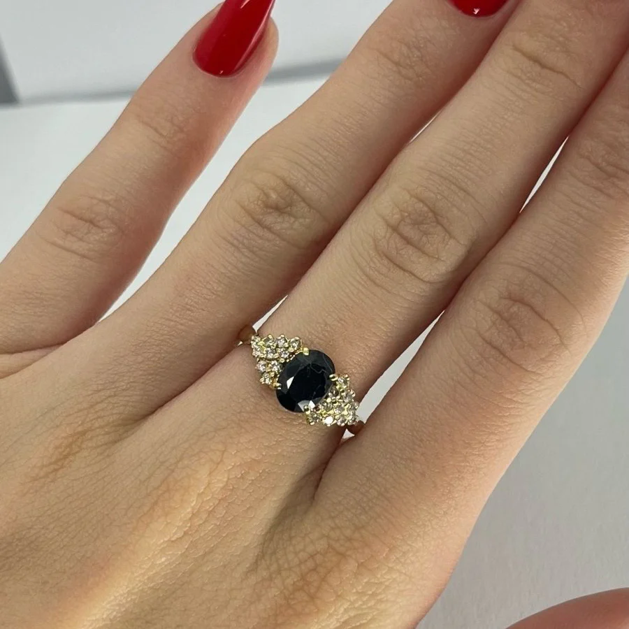 Bague en or jaune, saphir, et diamants - Image 2