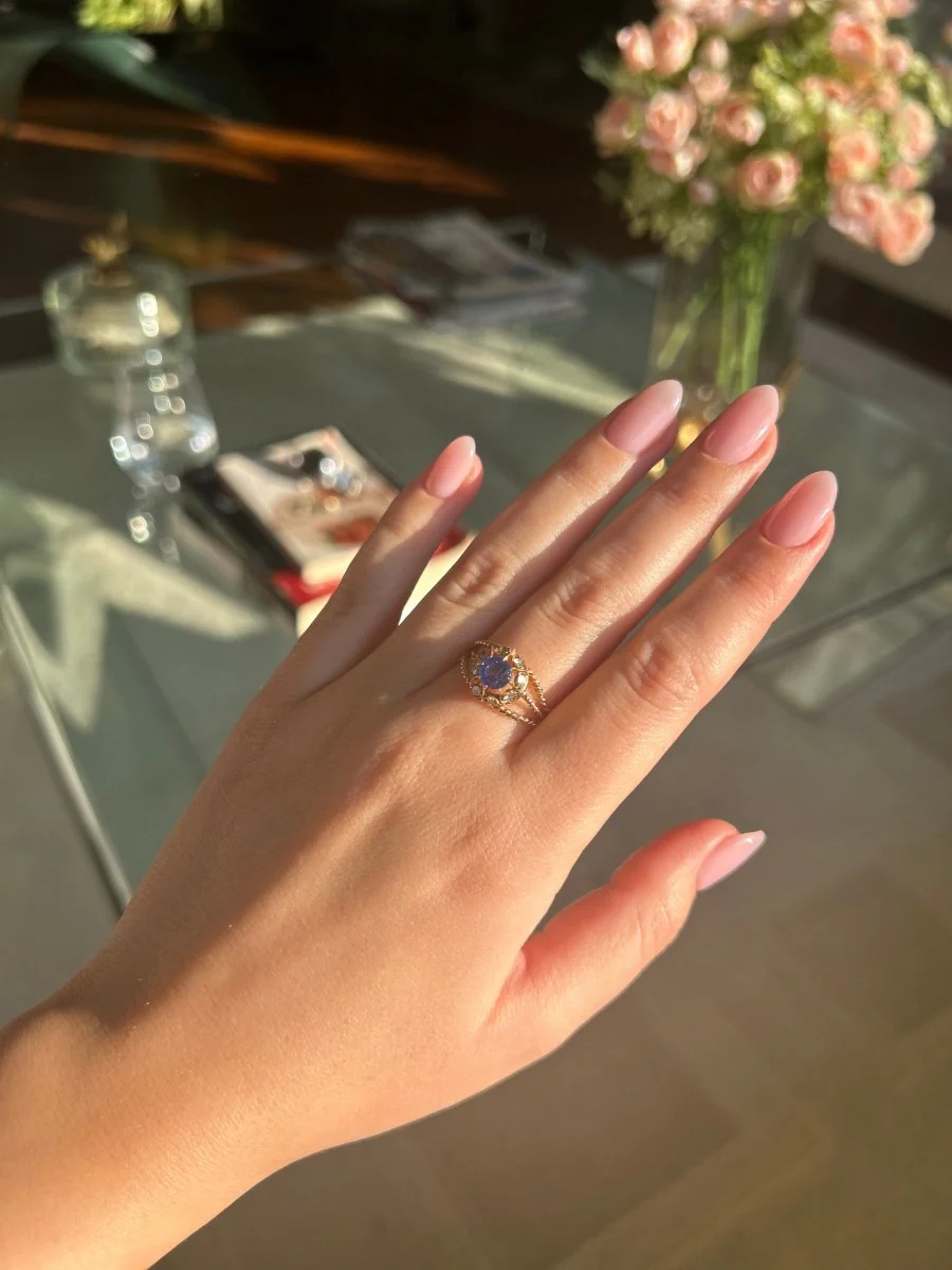 Bague - Or jaune, saphir et diamants - Image 2