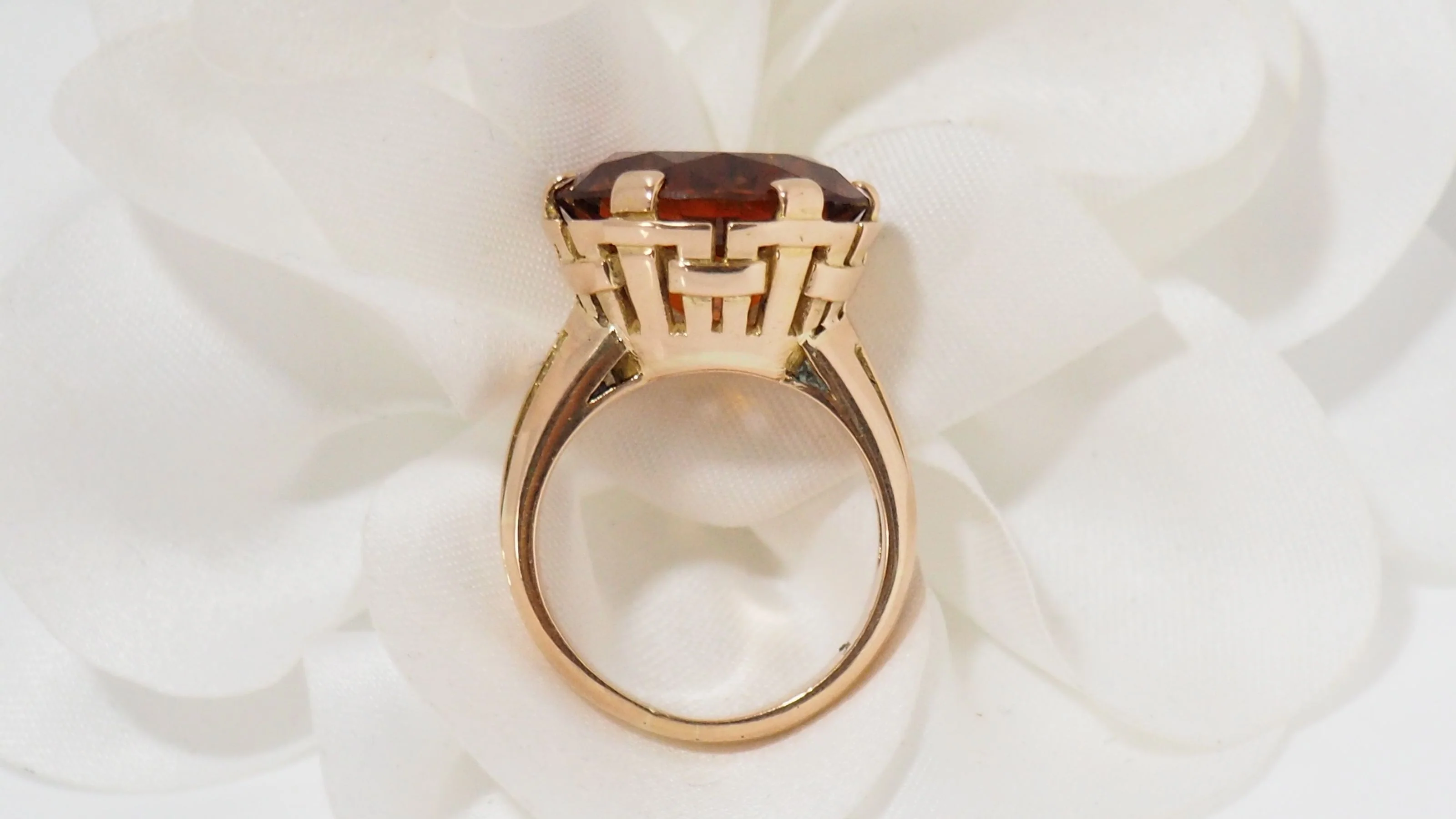 Bague vintage en or rose et saphir orange - Image 6