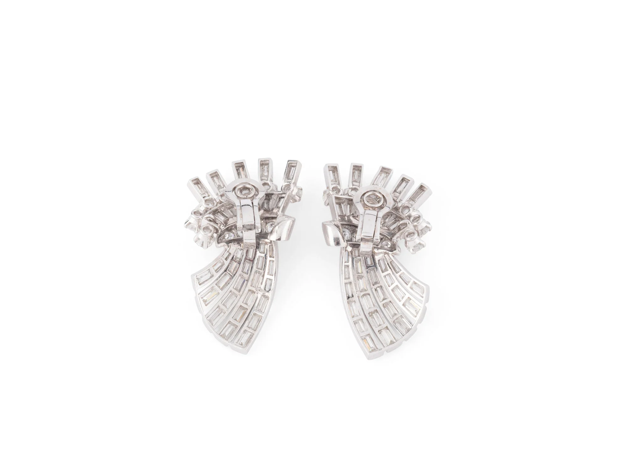 Boucles d'oreilles Clips en or blanc et diamants - Image 2