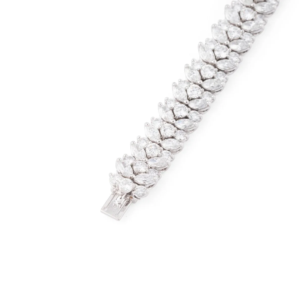 Bracelet TIFFANY & CO. "Feuillages" en platine et diamants - Image 4