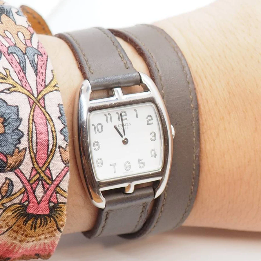 Montre Hermès CAPE COD tonneau en acier - Image 2