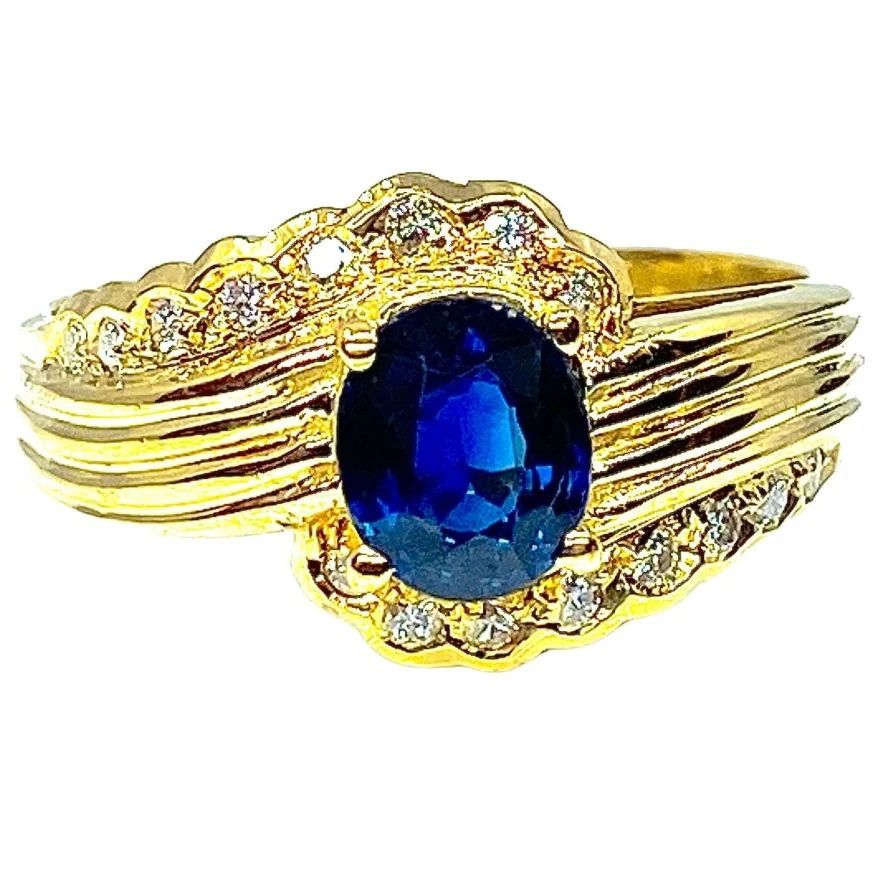 Bague en or jaune, saphir et diamants