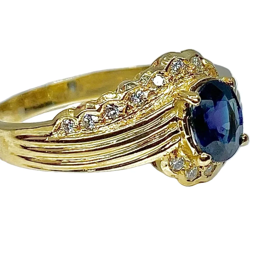 Bague en or jaune, saphir et diamants - Image 6