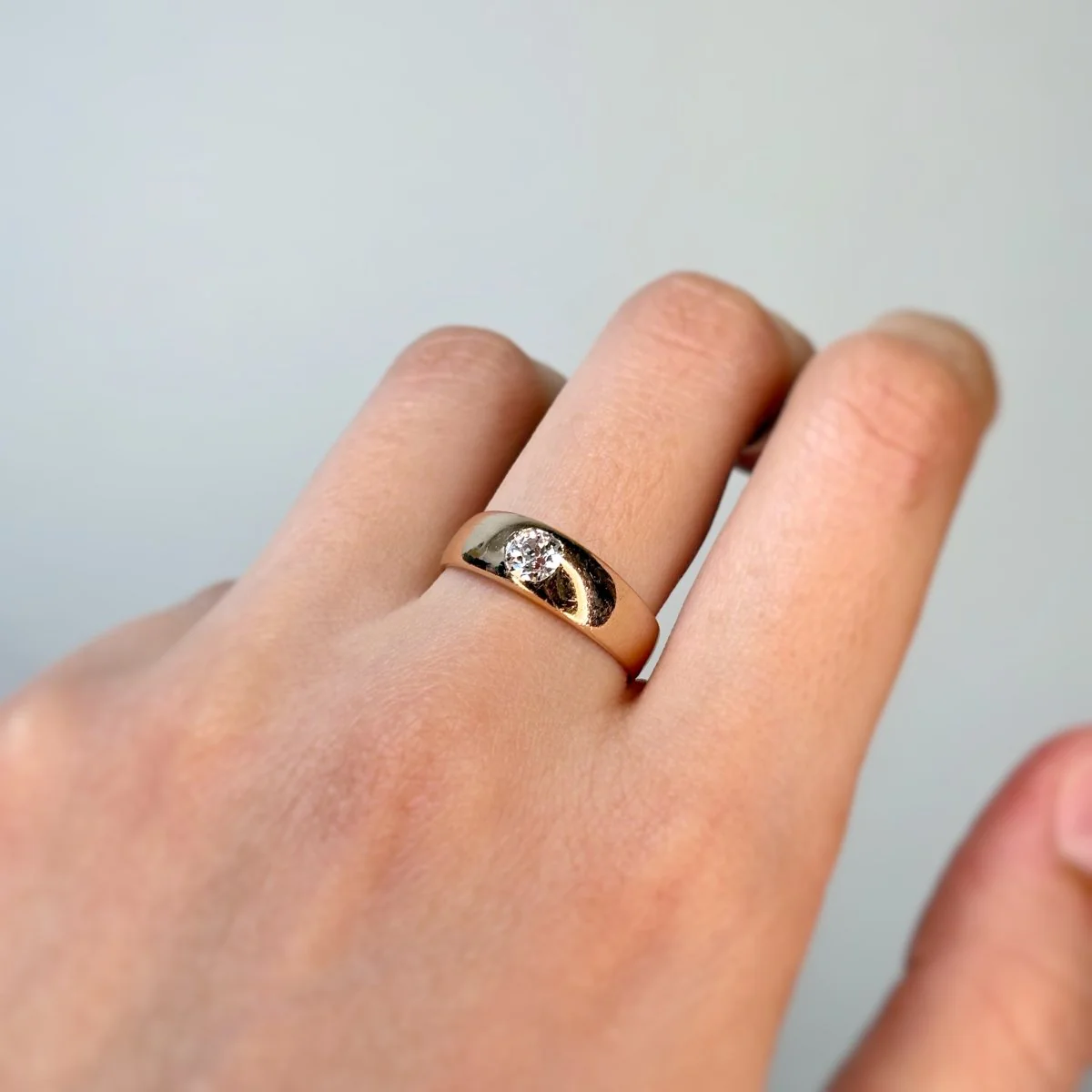 Bague Jonc en or rose et diamant - Image 2
