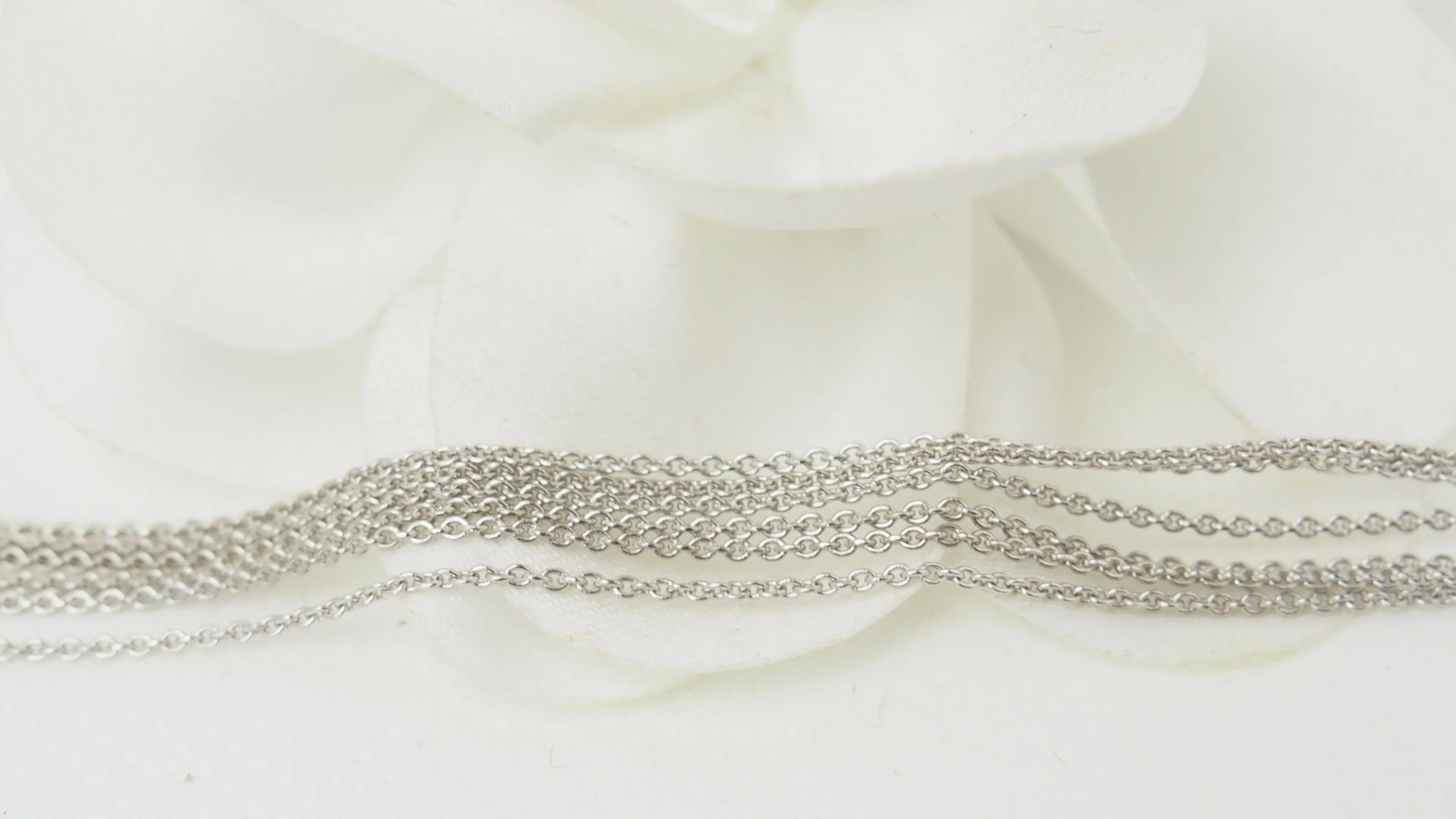 Collier en or blanc et diamants - Image 4
