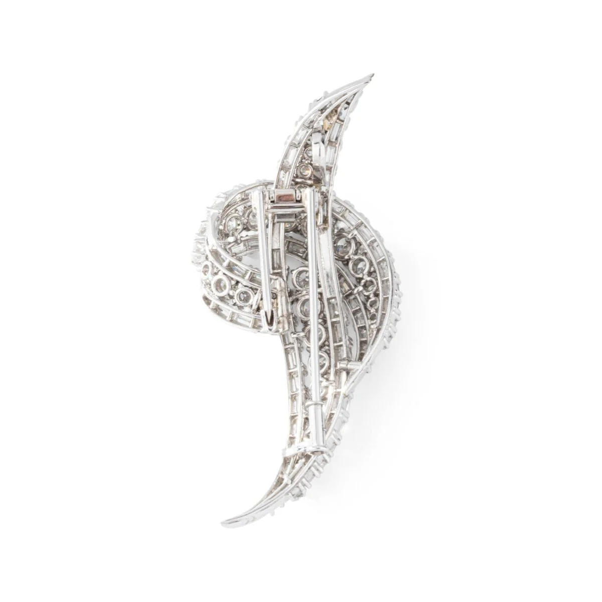 Broche en or blanc et diamants - Image 4