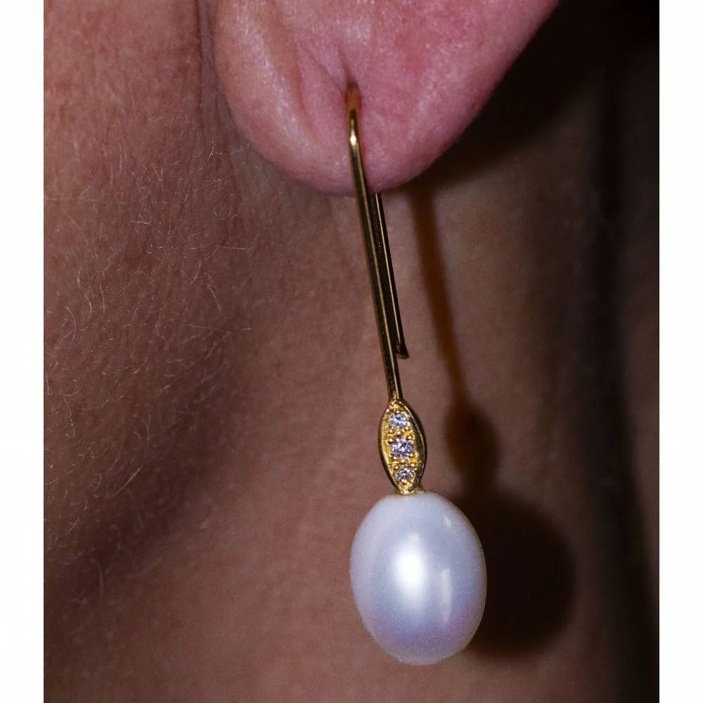 Boucles d'oreilles ovales en perles et diamants - Image 5