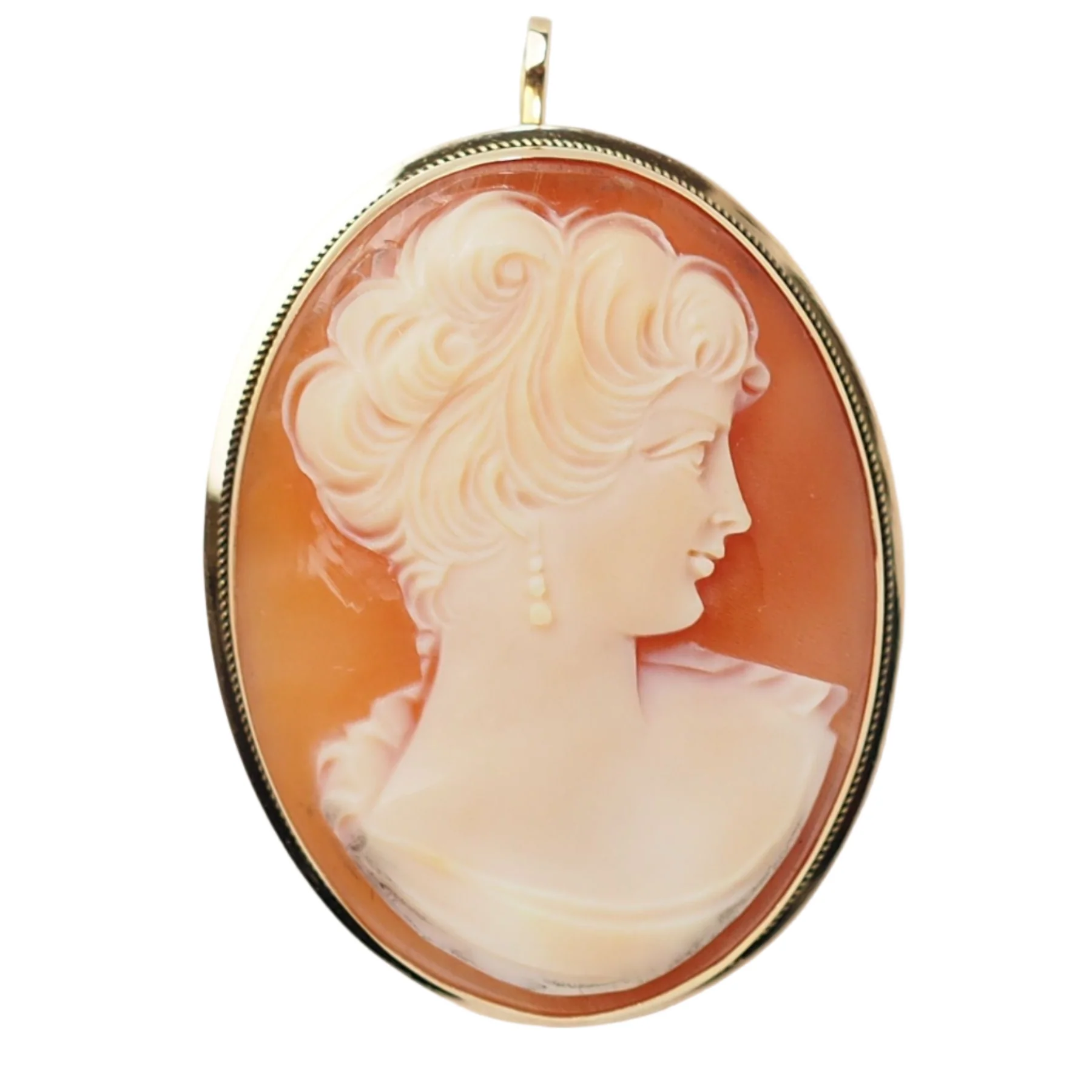 Broche Pendentif Camée en or jaune et coquillage