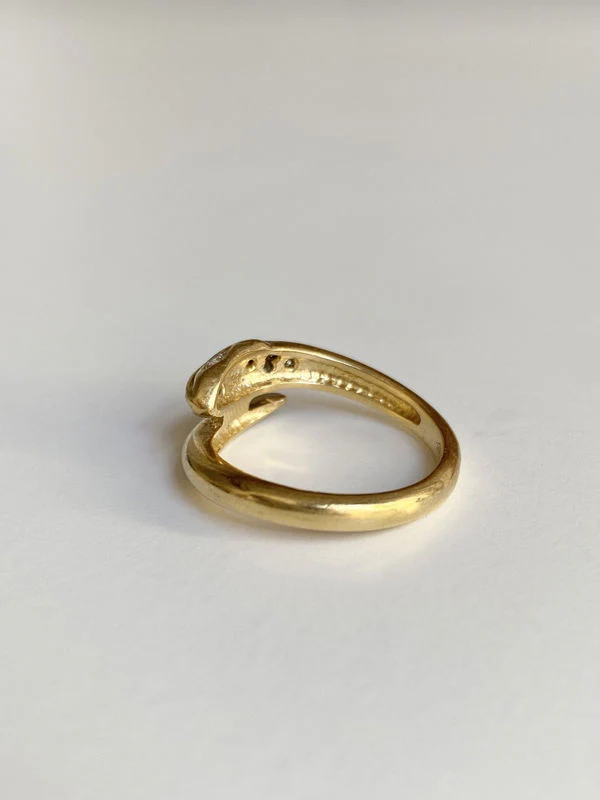 Bague en or jaune 18k en forme de serpent et diamants - Image 5