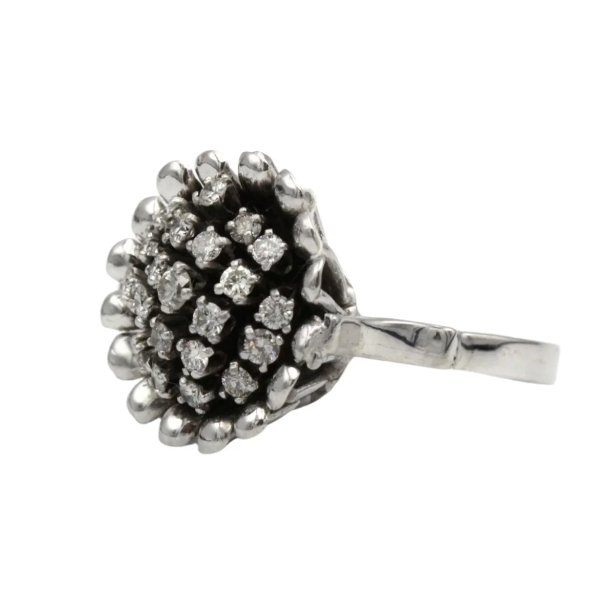 Bague en or blanc et diamants - Image 2