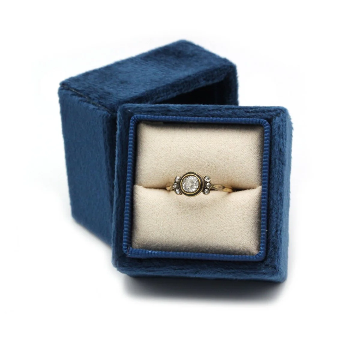 Bague ancienne Napoléon III solitaire - Or jaune 18K et diamants - Image 6