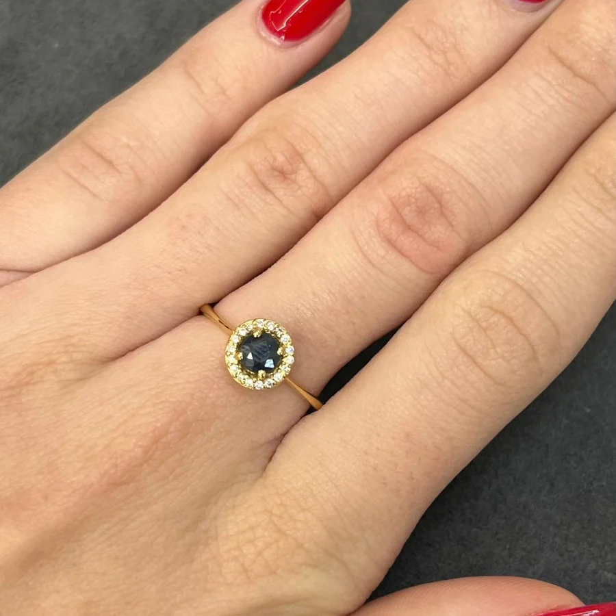 Bague en or jaune diamants et saphir - Image 2