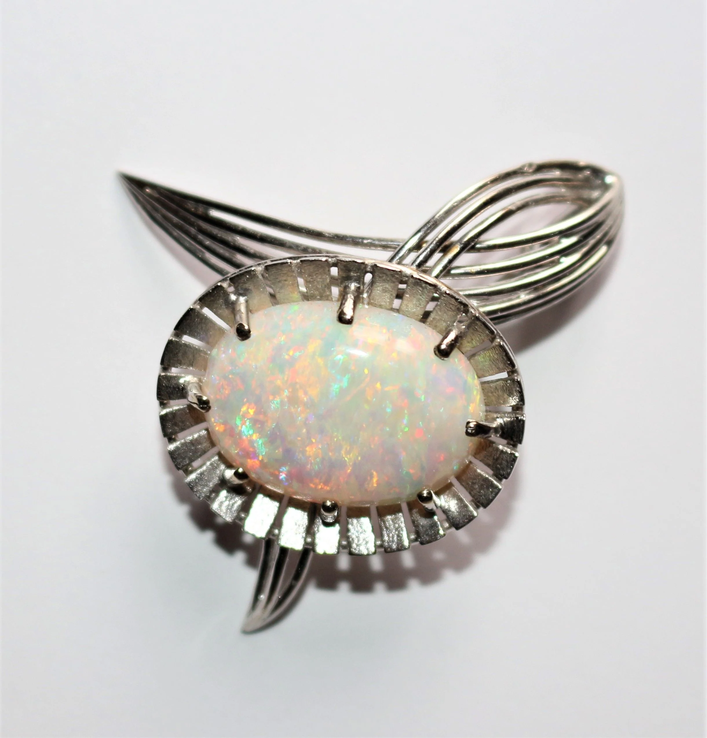 Broche Fleur Or Gris Et Opale blanche - Image 2