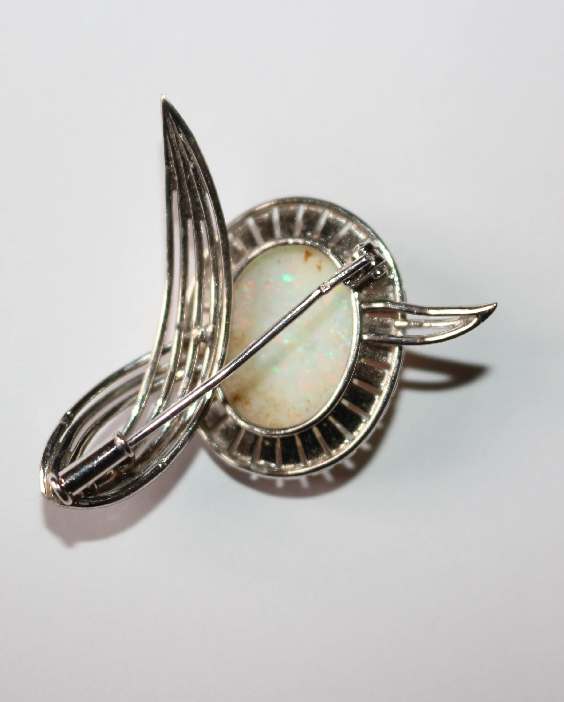 Broche Fleur Or Gris Et Opale blanche - Image 4