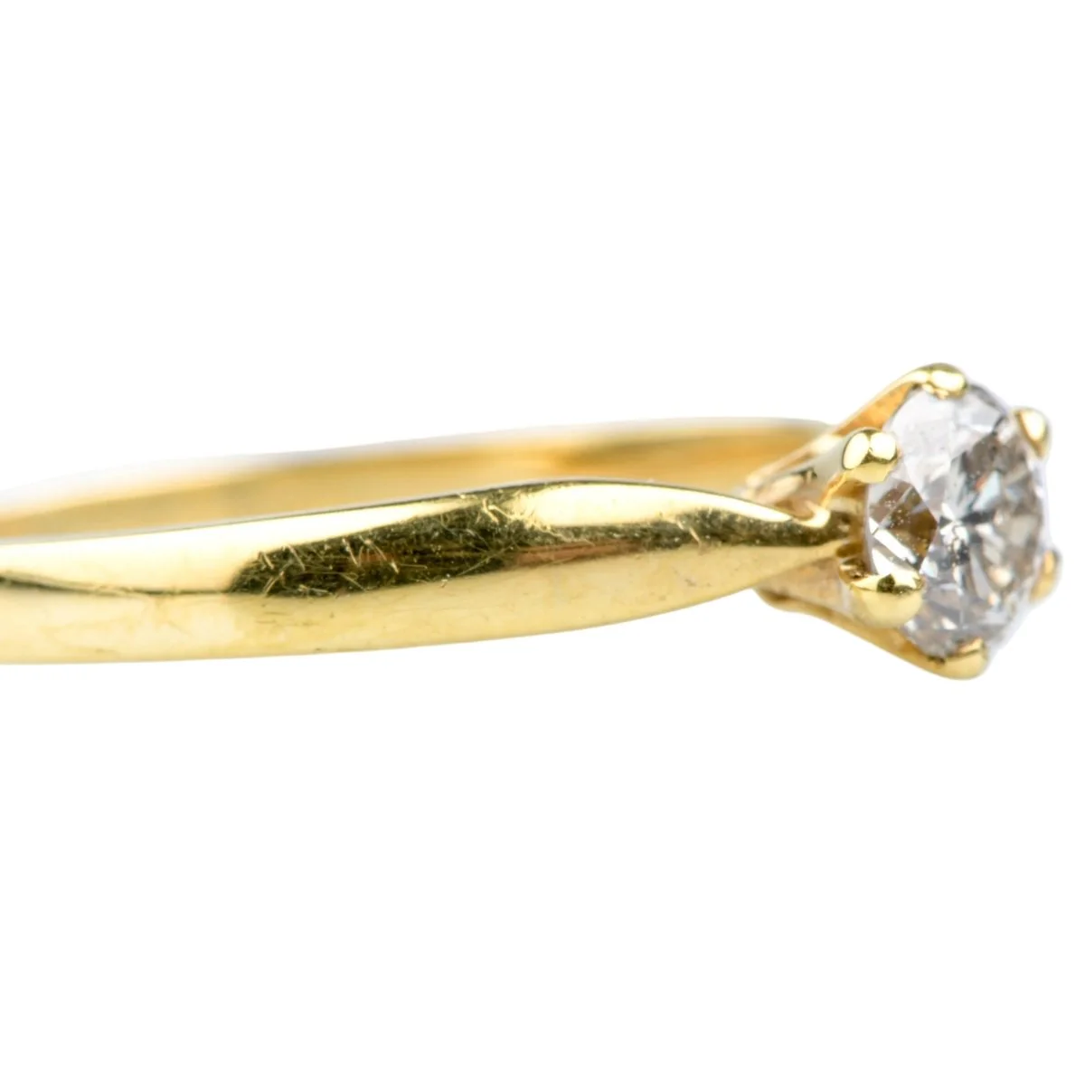Bague Solitaire en or jaune et diamant - Image 4