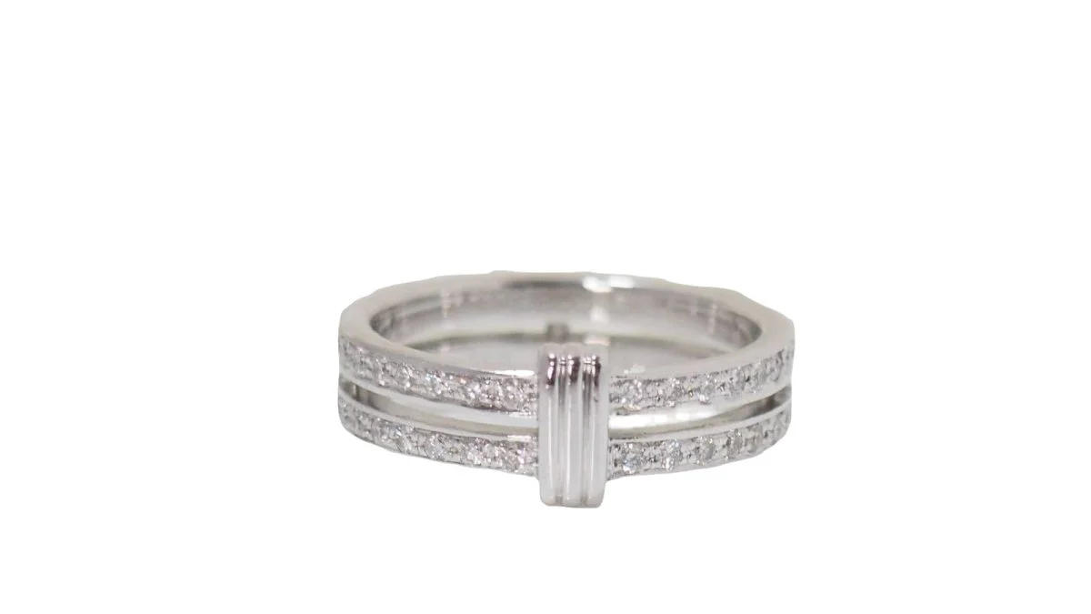 Bague Mauboussin en or blanc et diamants
