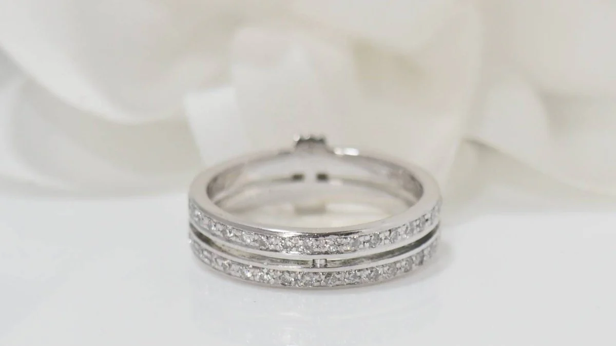 Bague Mauboussin en or blanc et diamants - Image 3