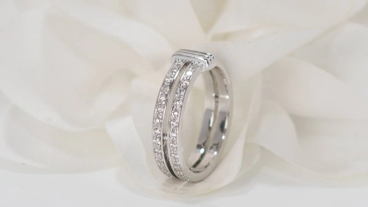 Bague Mauboussin en or blanc et diamants - Image 5