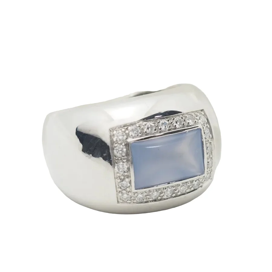 Bague Dôme POIRAY en or blanc, calcédoine et diamants - Image 4