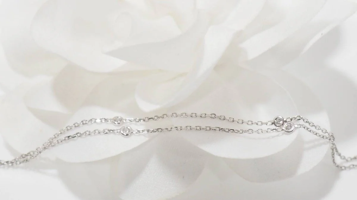 Collier Messika "Snake" en or blanc et diamants - Image 4