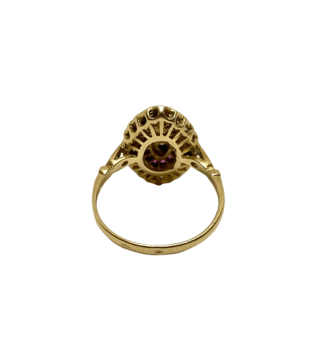 Bague Marquise en or jaune, rubis et diamants - Image 3