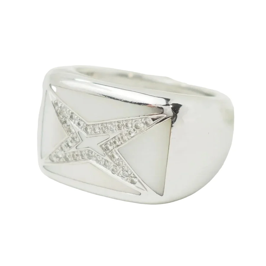 Bague Chevalière MAUBOUSSIN "Grande vie" en or blanc, nacre et diamants - Image 3