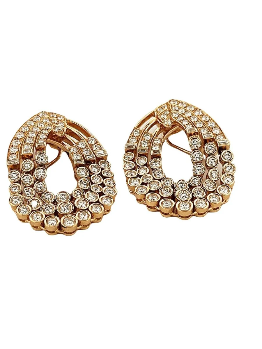 Boucles d'oreilles Pendants en or jaune et diamants