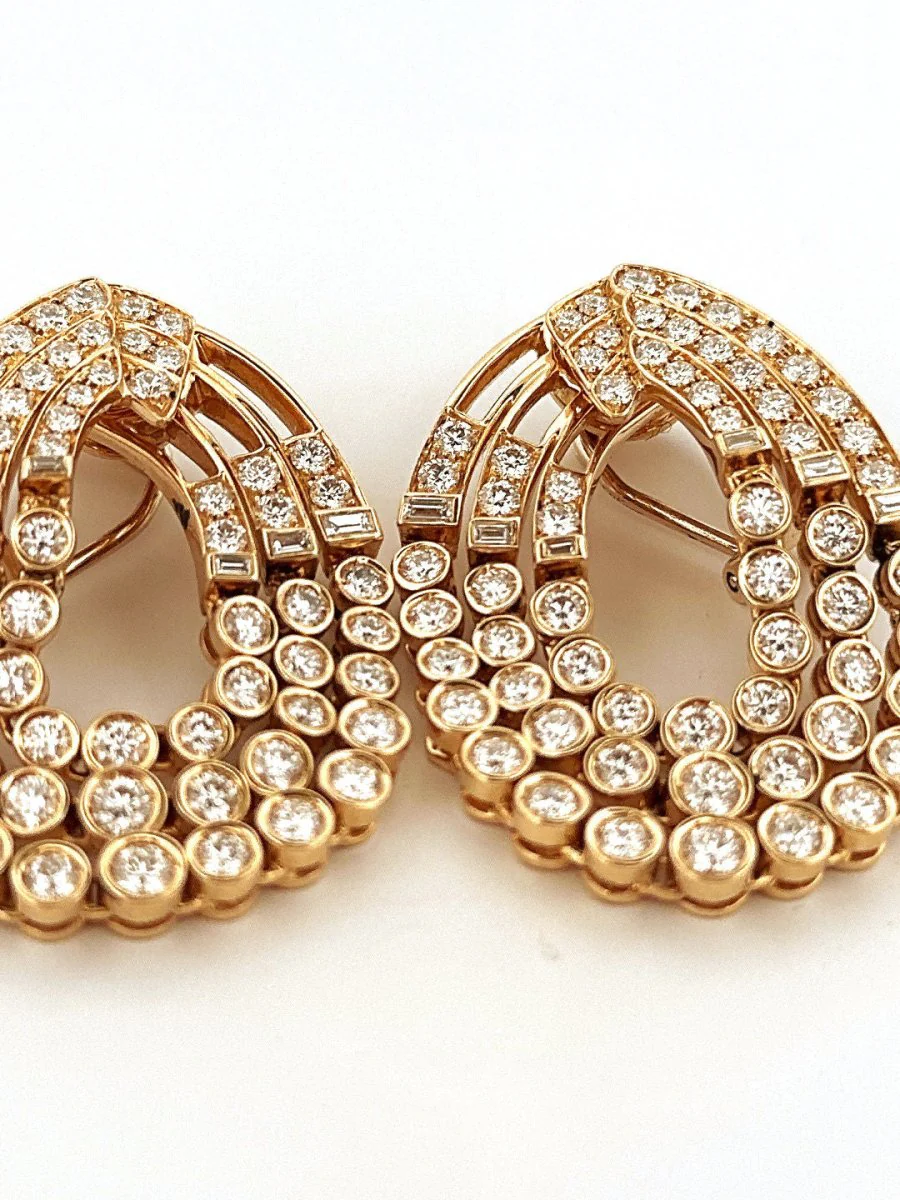 Boucles d'oreilles Pendants en or jaune et diamants - Image 3