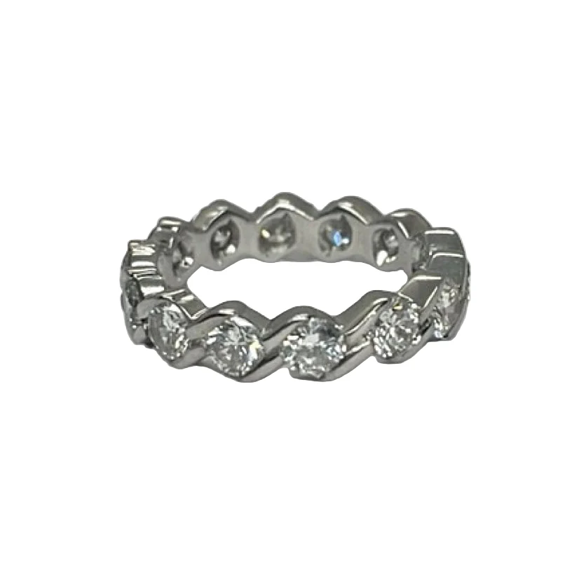 Bague Alliance en or blanc et diamants