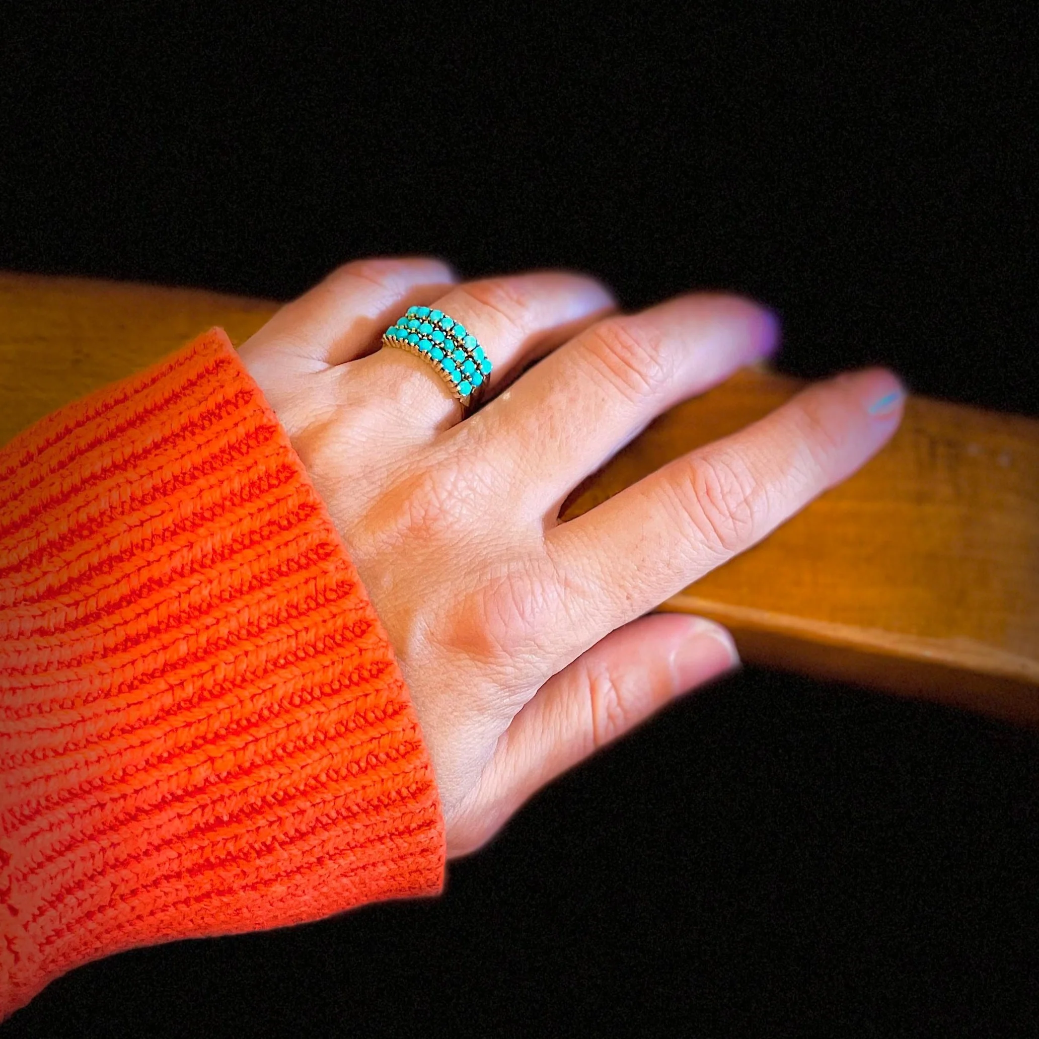 Bague Semainier en or jaune et turquoises - Image 2