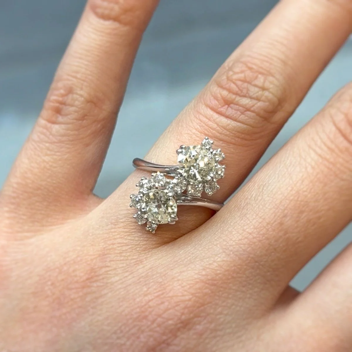 Bague Toi et Moi - Or, platine et diamants - Image 2