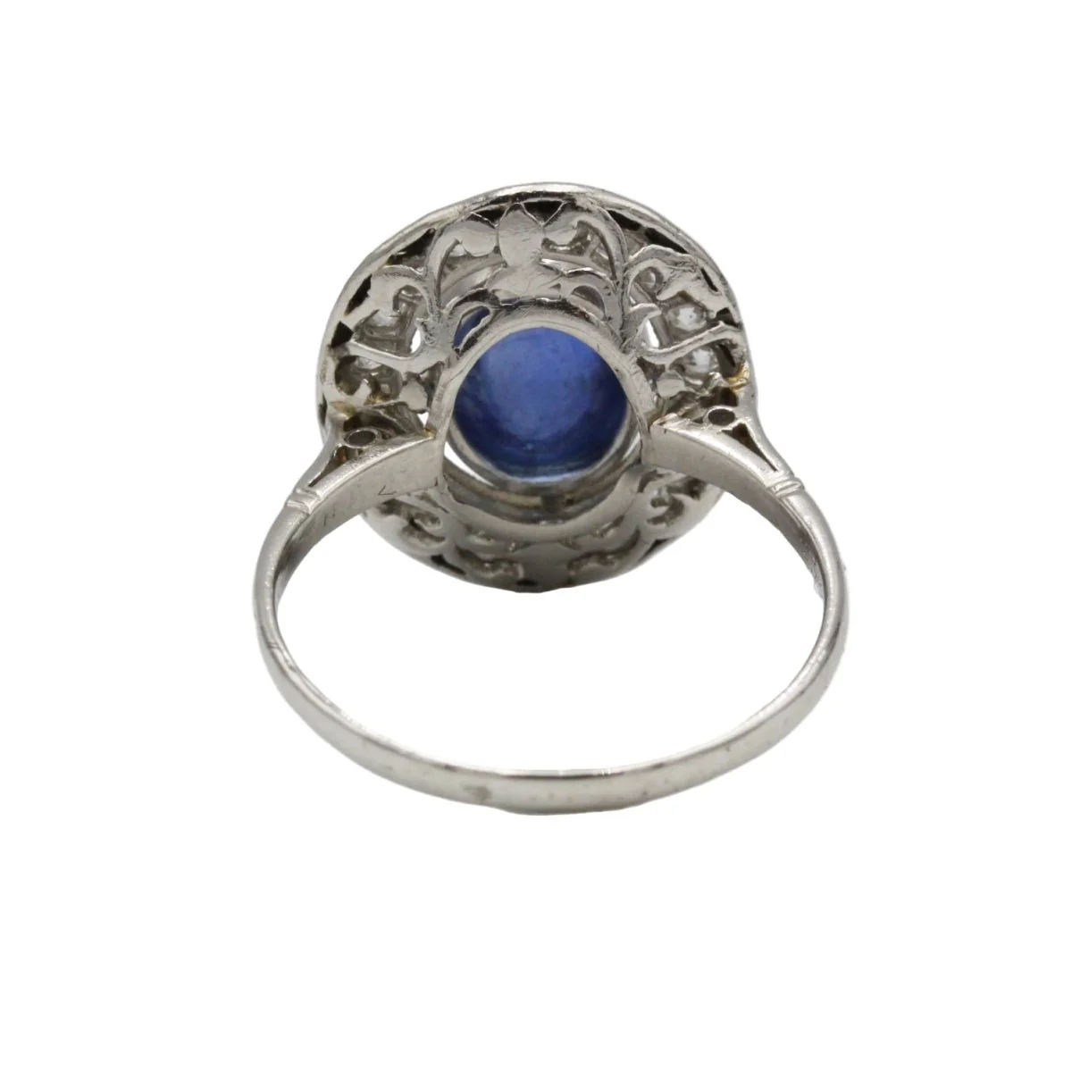 Bague Marguerite en platine, saphir, onyx et diamants - Image 3