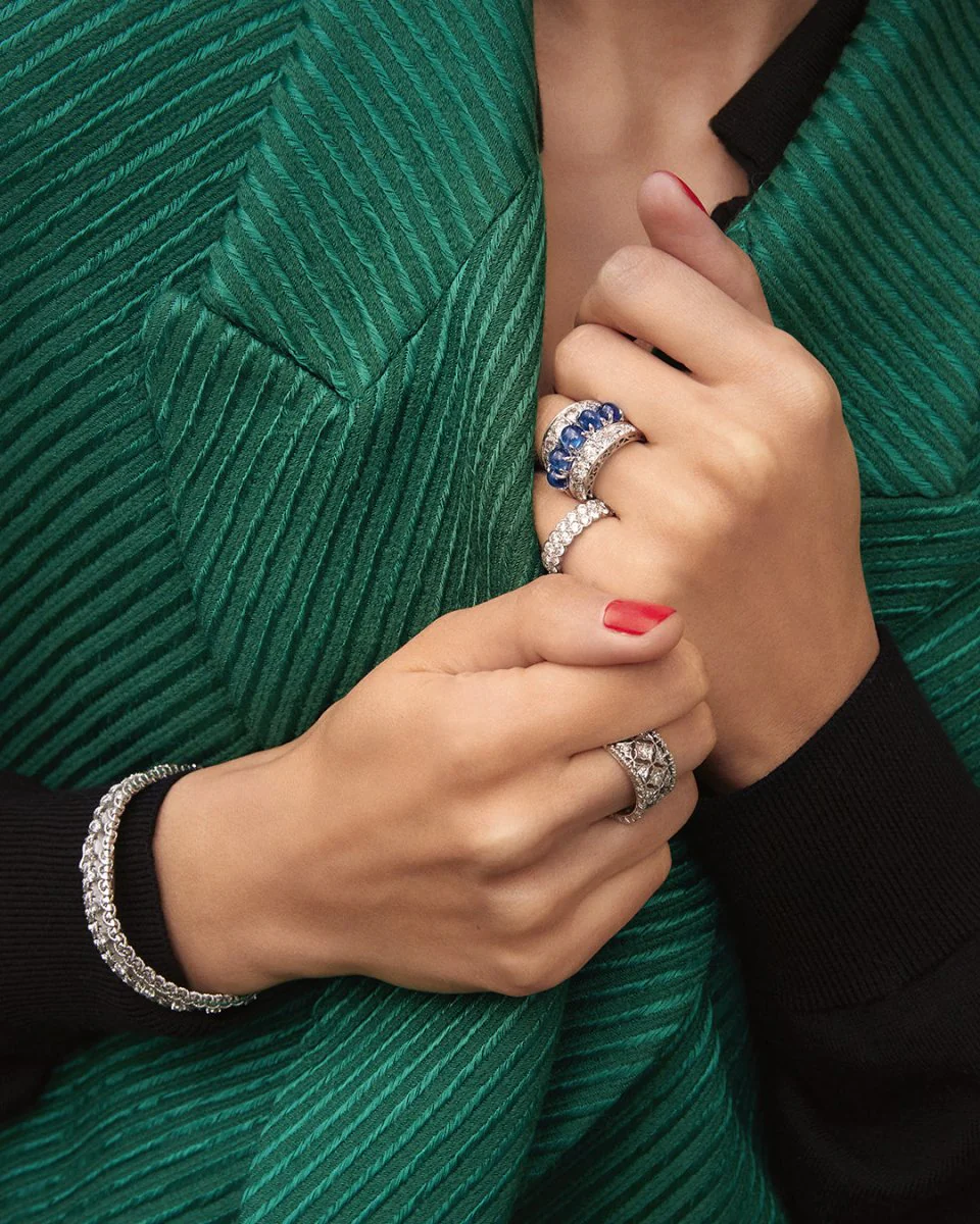 Bague BUCCELLATI "collection Premium Band" or blanc sertie de diamants - Image 2