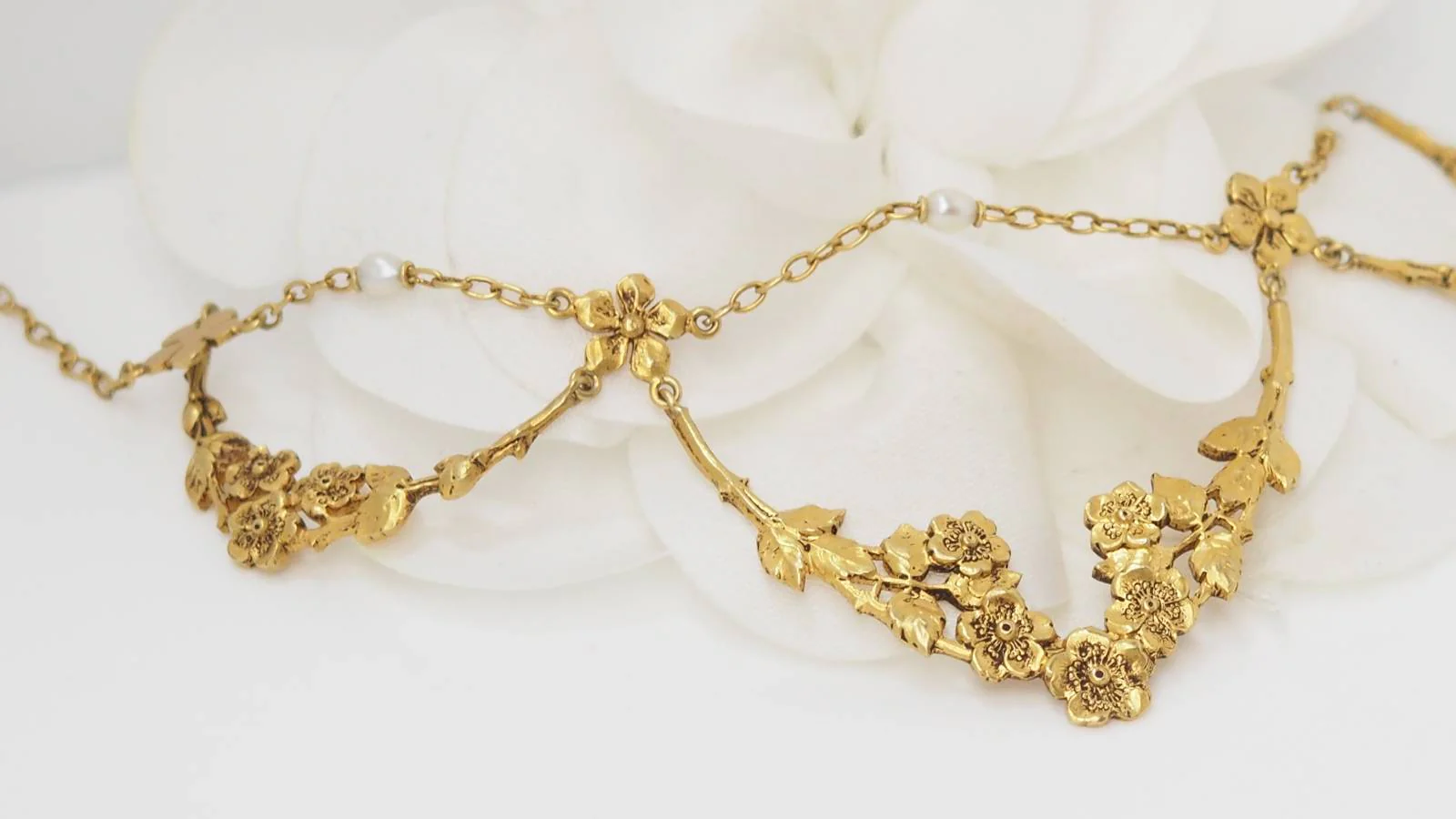 Collier draperie début XIXème siècle en or jaune et perles - Image 3
